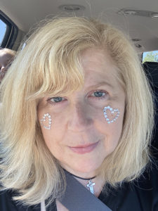 Cathy hearts face